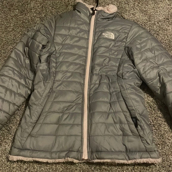 North Face Girl Coat - Picture 1 of 2